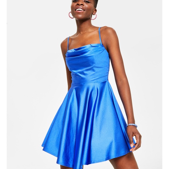 NWT Juniors Plus Size Dress - Picture 5 of 5